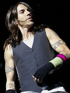 230px-anthony_kiedis_2006.jpg